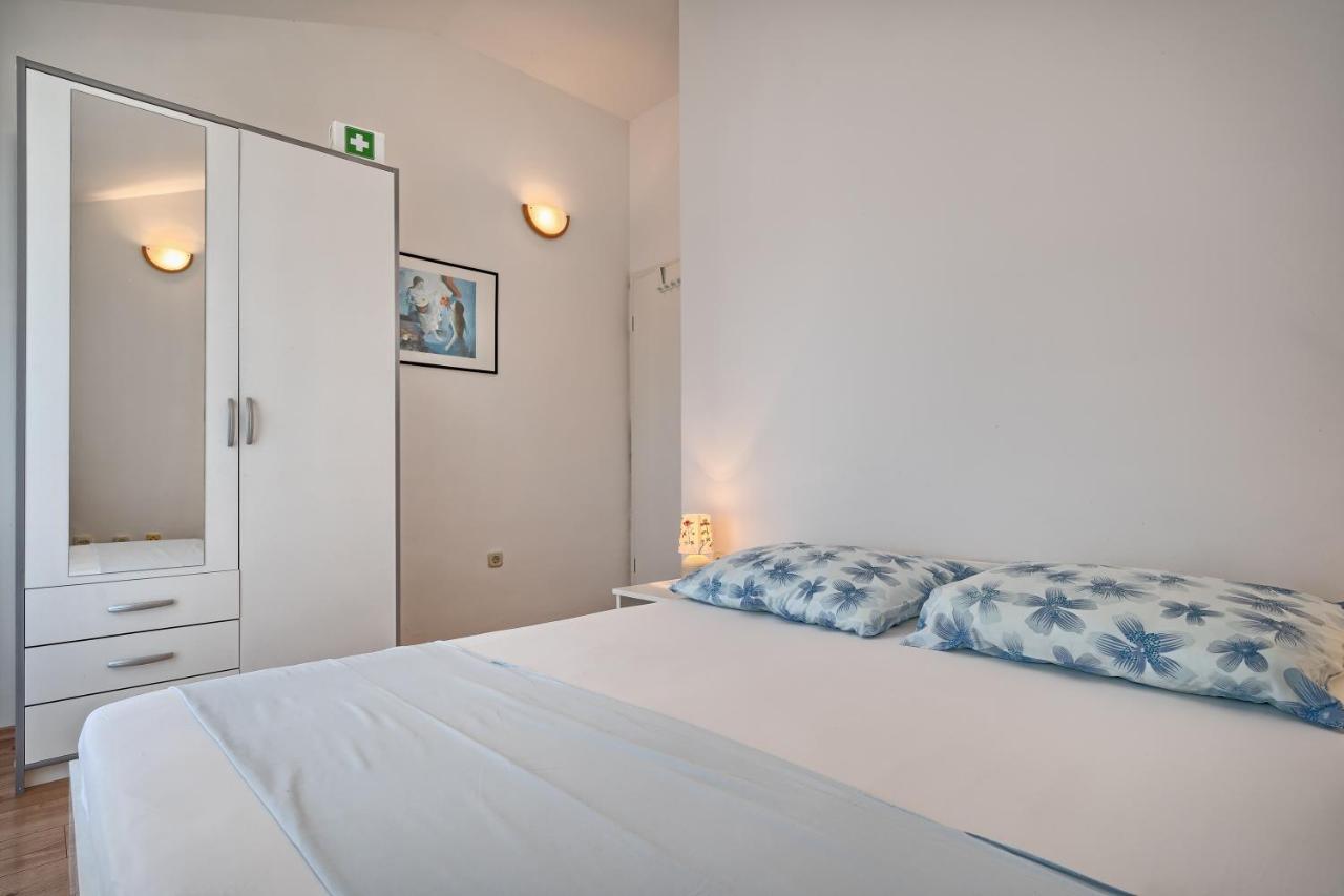 Apartmani Tičić Trogir Bagian luar foto