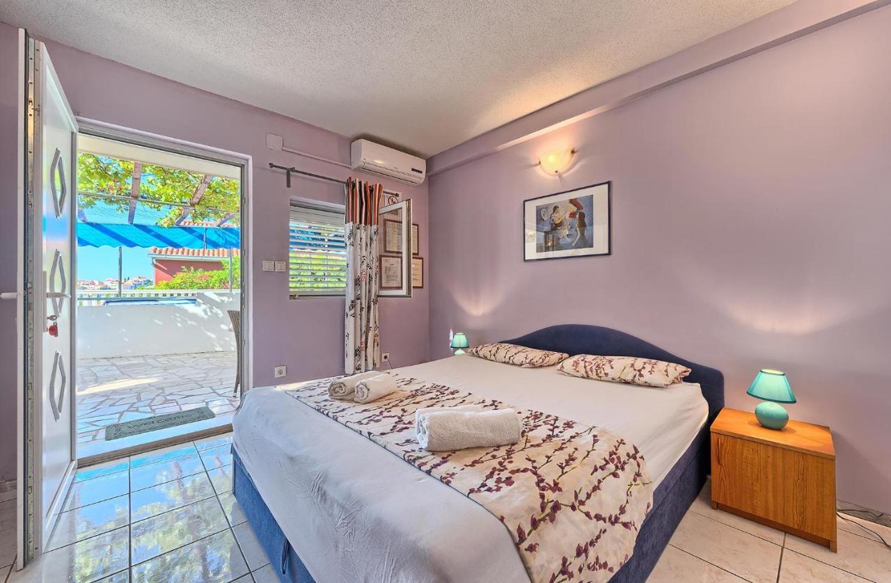 Apartmani Tičić Trogir Bagian luar foto